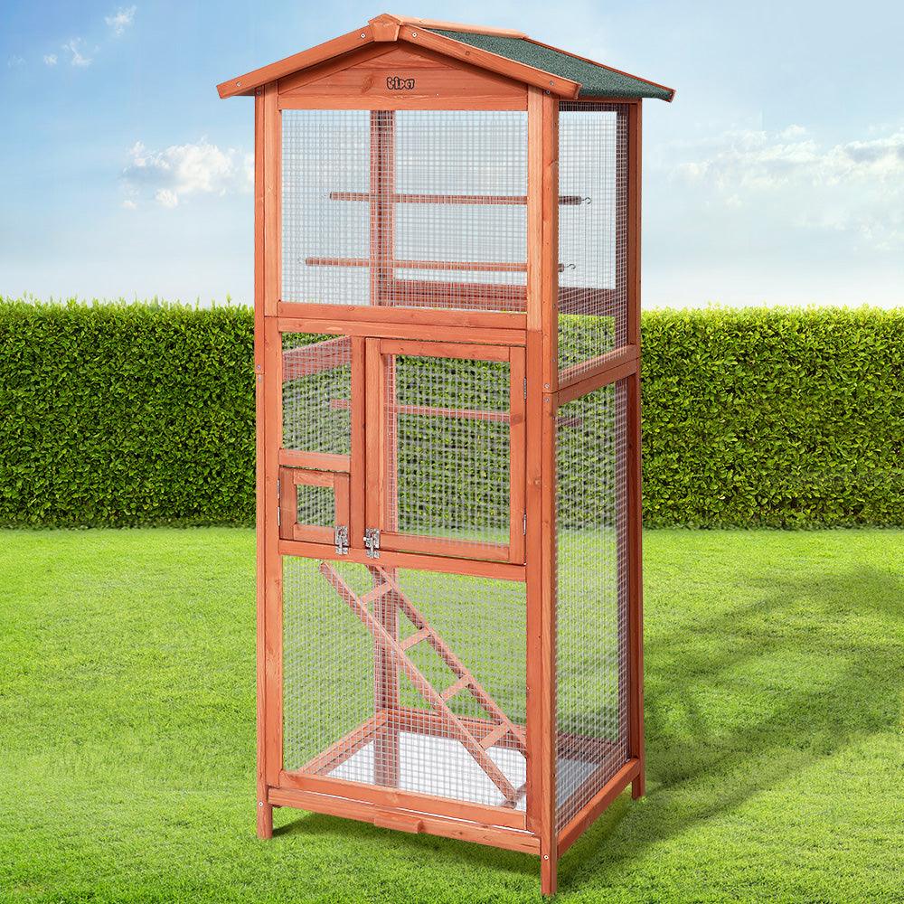 Wooden Macaw Cage With Spacious Interior photo